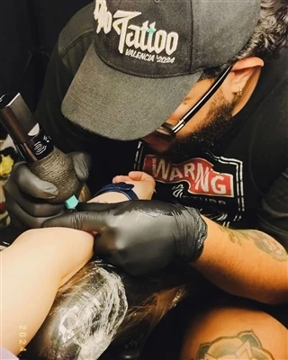 Whytattoo birtist?