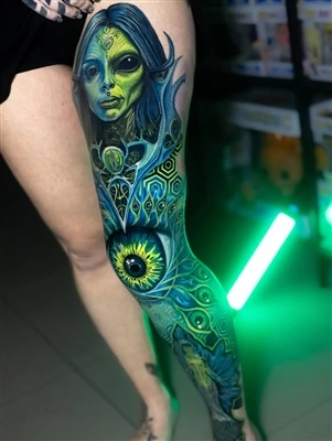 SPARK Tattoo Ink knýr töfrandi listaverk: Líflegur litasöfnun skín frá fersku...