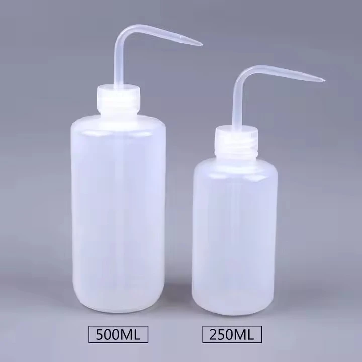 Húðflúr plastþvottflaska